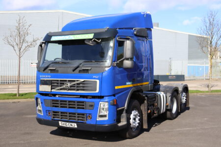 Volvo FM 420 6x2 Rearlift Tractor Unit Truck for sale comvex export uk