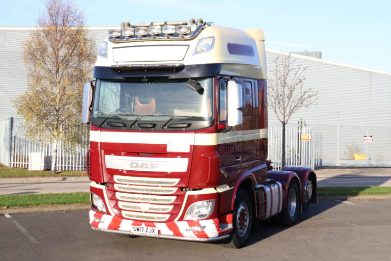 DAF XF 510 6x2 Rearlift Tractor Unit Truck For Sale comvex truck s uk