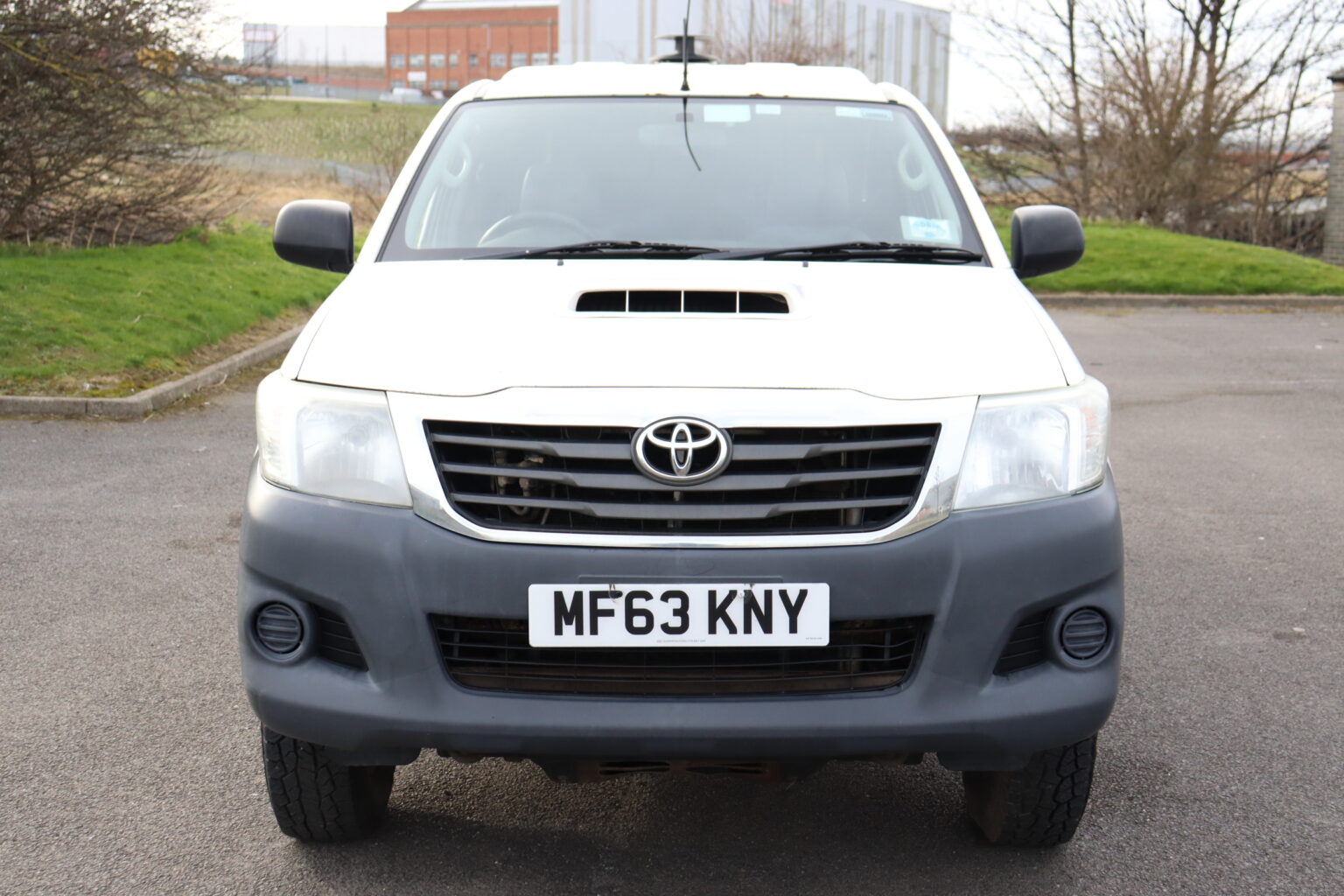 TOYOTA HILUX KING CAB D4D 4X4 PICKUP (2013) - Comvex Trucks