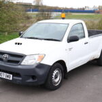 Toyota Hilux d4d 4x2 sinlge cab pickup for sale export comvex trucks