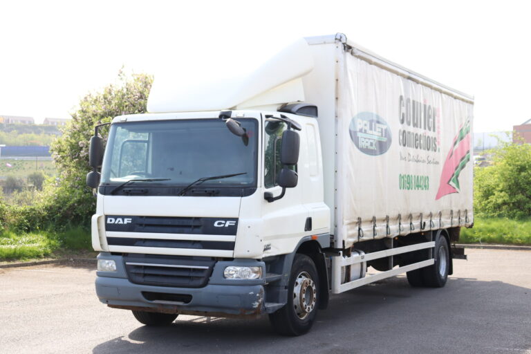 daf cf65 220 4X2 Curtainside truck for sale comvex trucks uk export
