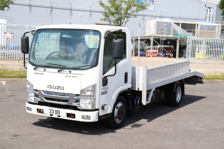 Isuzu Grafter n35 150 4x2 alloy beavertail recovery truck for sale comvex trucks uk