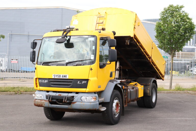 Daf lf55 220 stee tipper truck for sale comvex trucks uk export