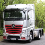 Mercedes Actros 2548 Rearlift Streamspace tractor unit truck for sale comvex trucks uk