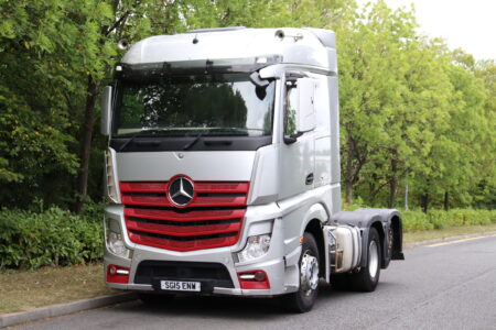 Mercedes Actros 2548 Rearlift Streamspace tractor unit truck for sale comvex trucks uk