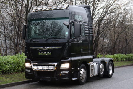 man tgx xxl 26 510 6x2 tractor unit truck for sale export comvex trucks uk