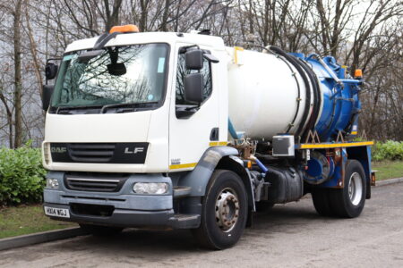 daf lf55 220 4x2 whale vacuum tanker truck for sale comvex trucks