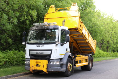 daf lf 260 4x2 3-way steel tipper truck for sale comvex trucks uk