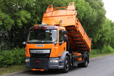 daf lf 250 4x2 econ steel 3-way tipper truck for sale comvex trucks uk export